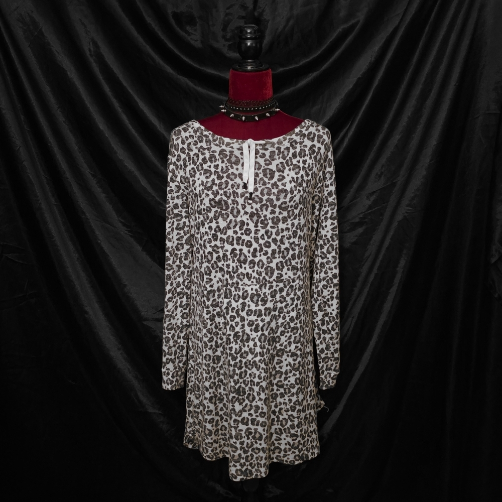 Leopard Print Long Sleeve Dress